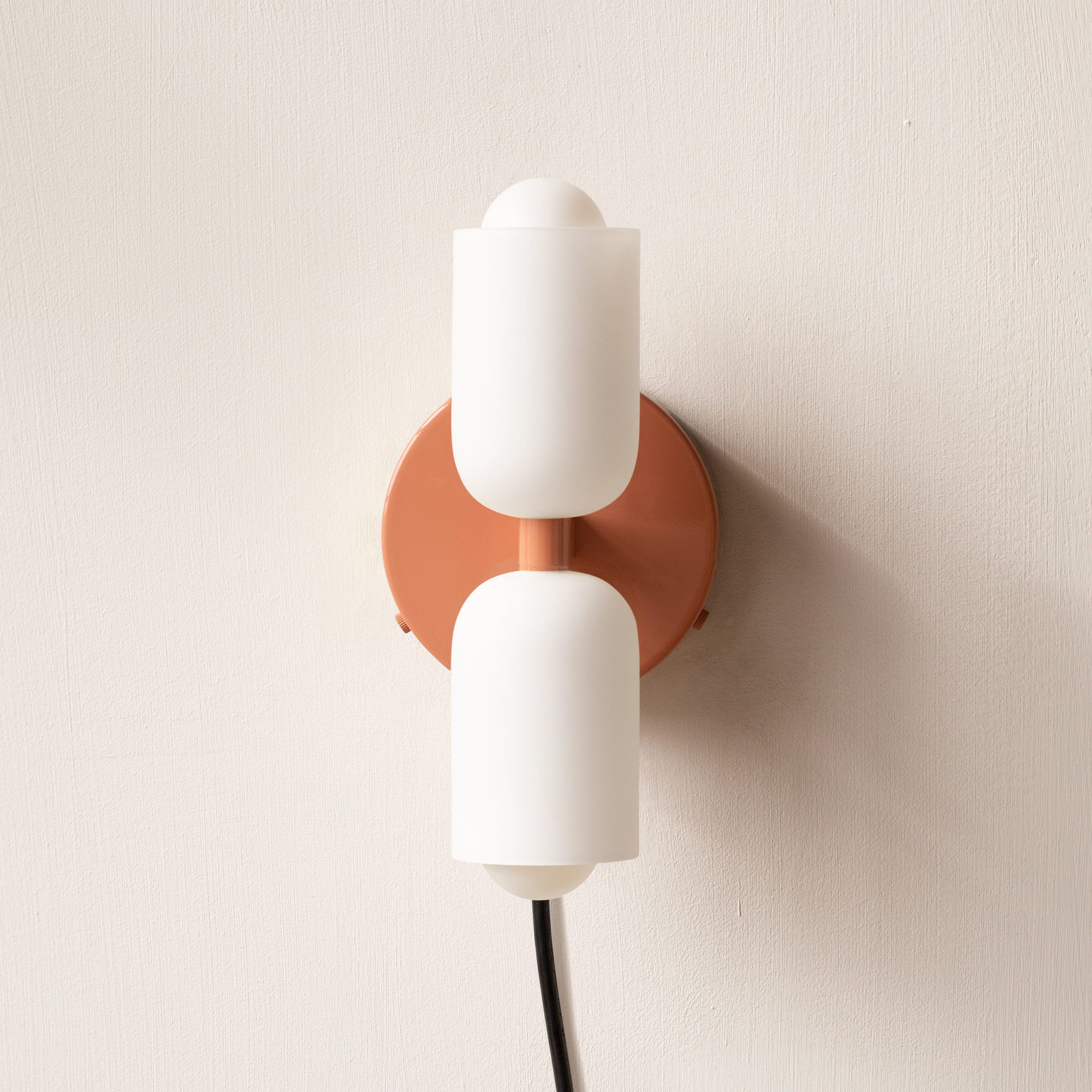 Elegant Acrylic Up-Down Wall Light – Modern LED Wall Sconce, Dimmable Warm White Light