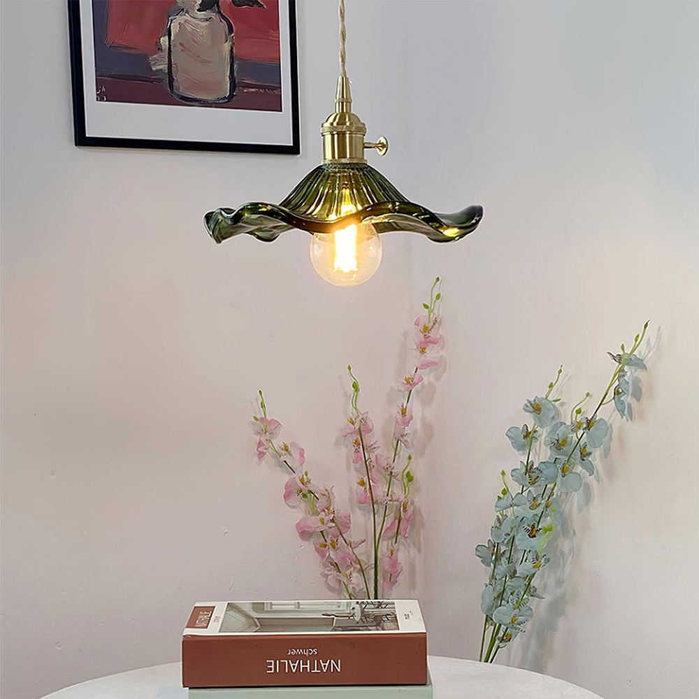 BloomGlow™ Hibiscus Flower Lamp – Elegant LED Floral Decor Light