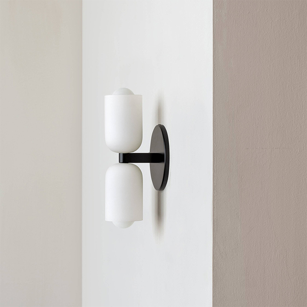 Elegant Acrylic Up-Down Wall Light – Modern LED Wall Sconce, Dimmable Warm White Light