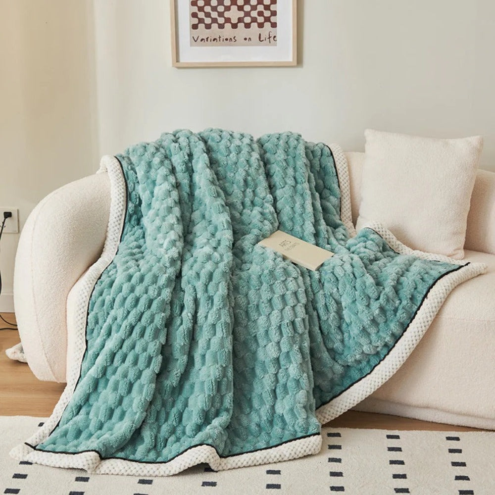 Cloud Cuddle Throw Blanket – Soft Bubble-Textured Sherpa Fleece for All Seasons, Cozy and Versatile Home Decor 7