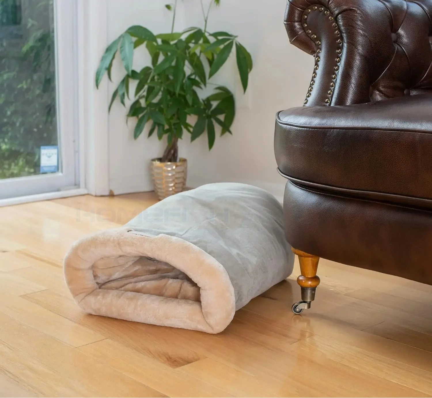 Cat Bed - Sleeping Bag - Warm Semi-Enclosed Nest for Small & Medium Pets, Soft & Washable, Ideal for Autumn & Winter