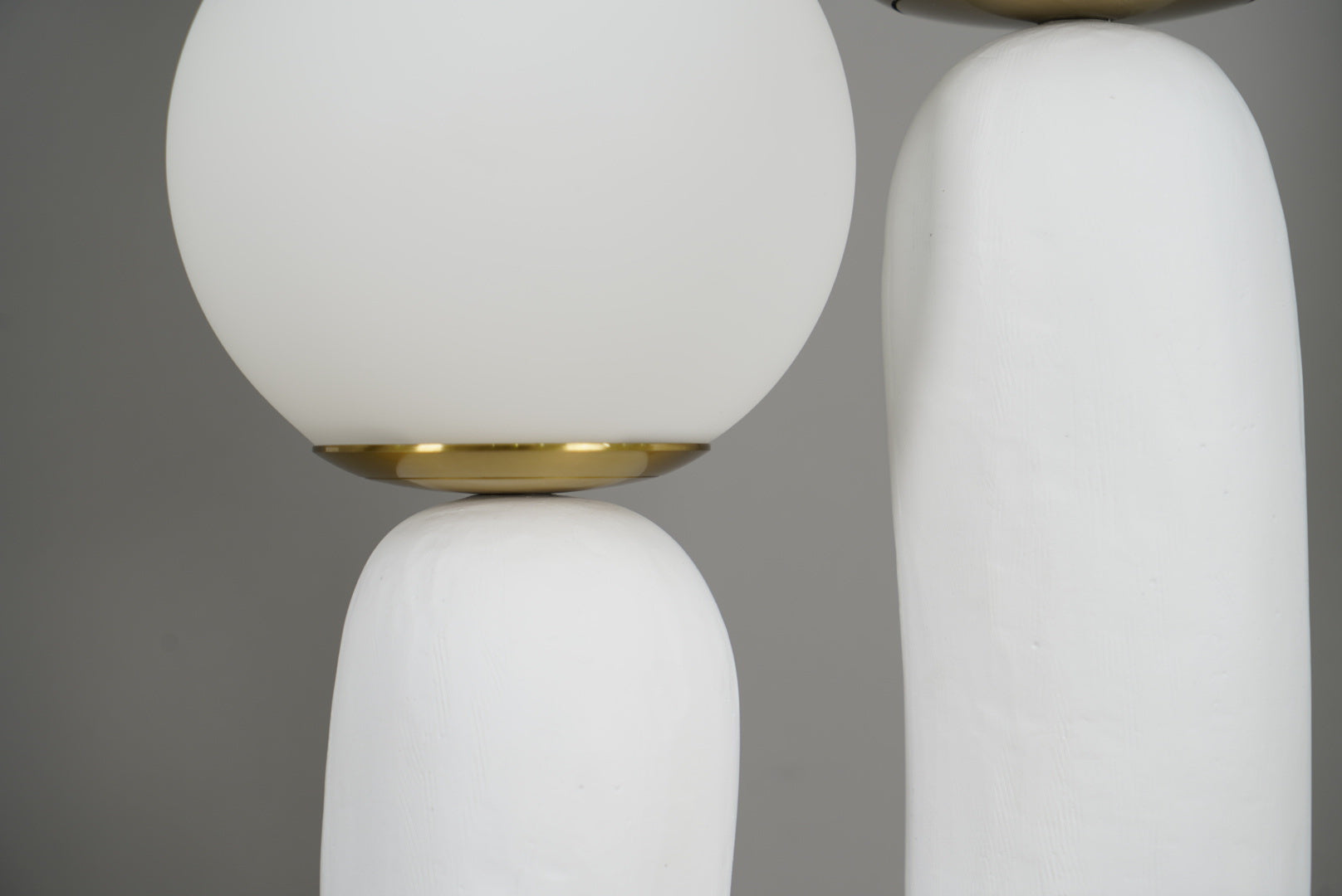 Arden Resin Table Lamp – Nordic Style Illumination