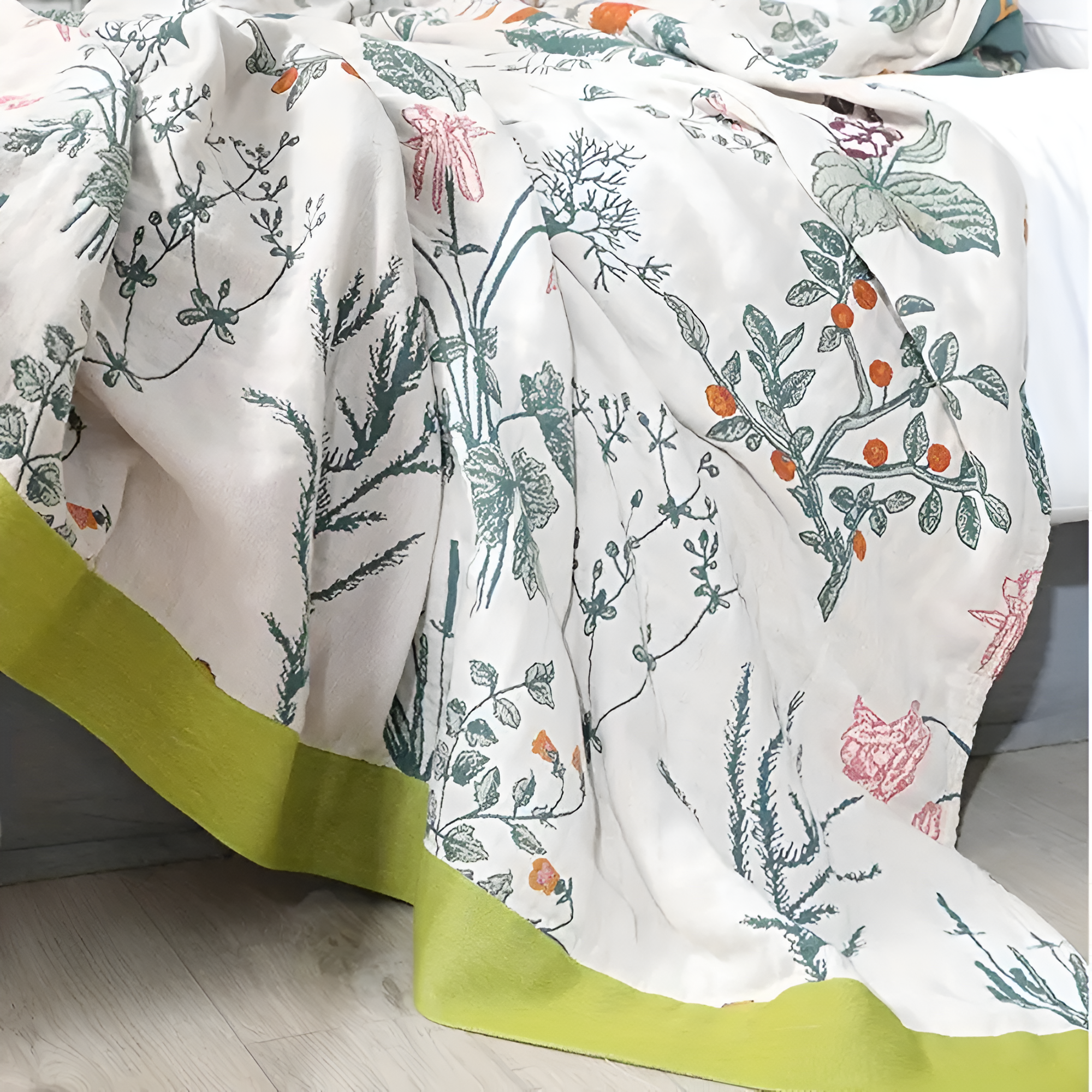 Farmhouse Floral Cotton Gauze Blanket – Lightweight and Reversible Design 1