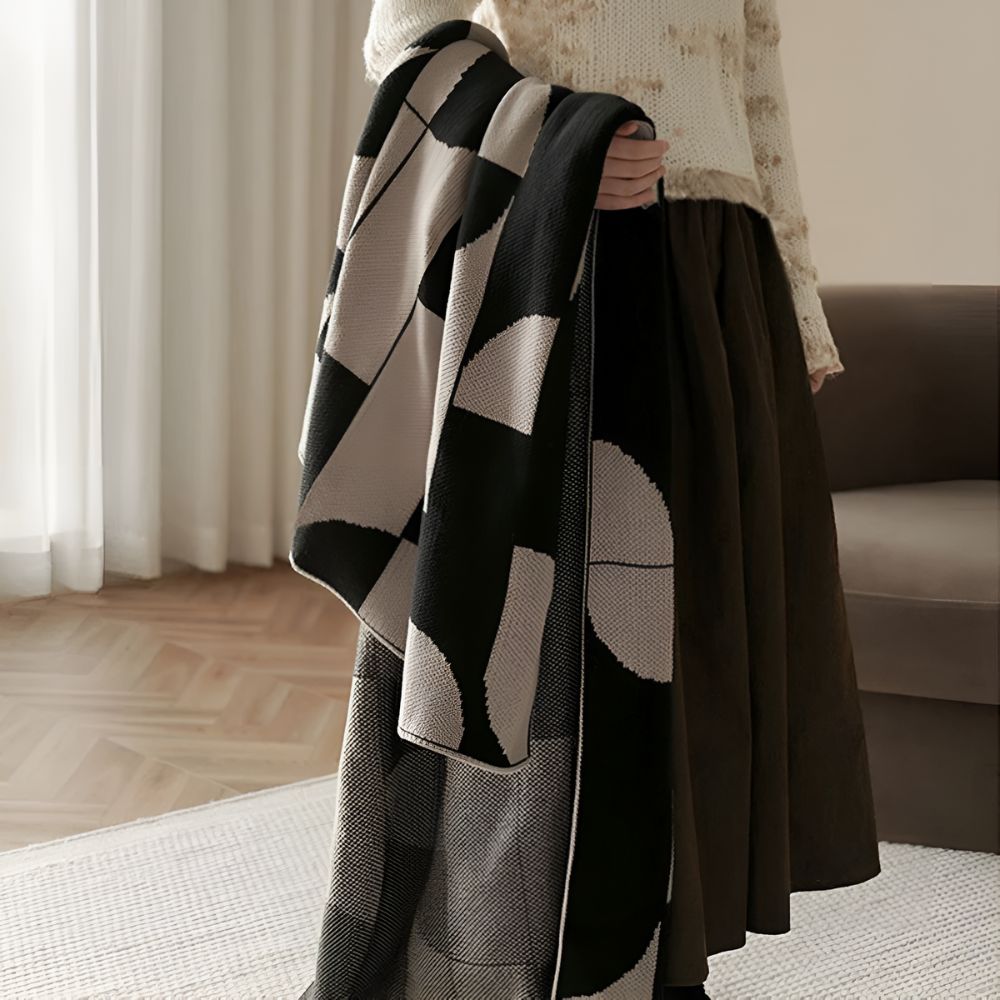 Monochrome Geometric Throw Blanket – Soft Microfiber, 51x67 1