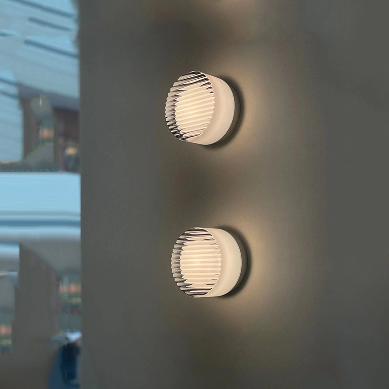 Contemporary LED Wall Light with Frosted Glass Diffuser – Modern Round Sconce for Bedrooms, Hallways, and Living Rooms