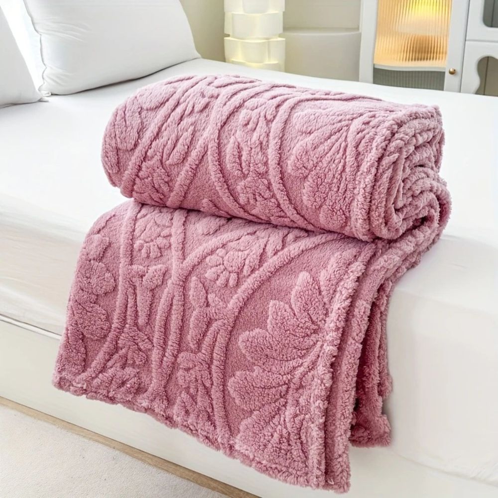 Paris Weave Jacquard Fleece Blanket – Soft Microfiber Plush Blanket for Cozy Layering and Versatile Use 10