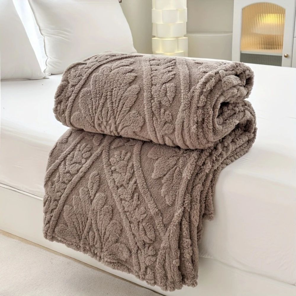 Paris Weave Jacquard Fleece Blanket – Soft Microfiber Plush Blanket for Cozy Layering and Versatile Use 11