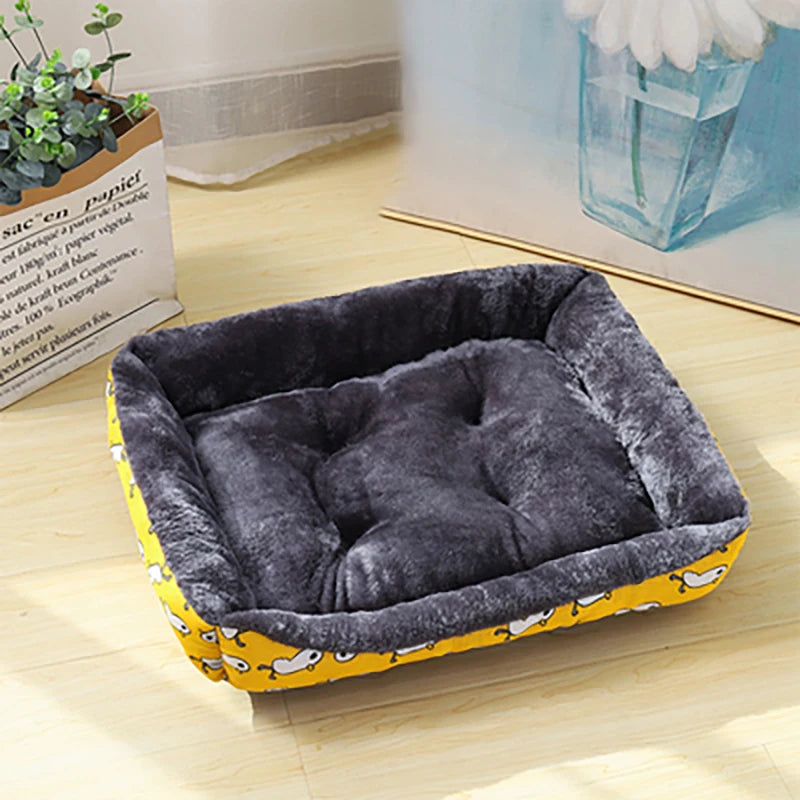 Premium Large Dog Bed - Comfortable & Durable Pet Bed for Dogs and Cats, Easy to Clean