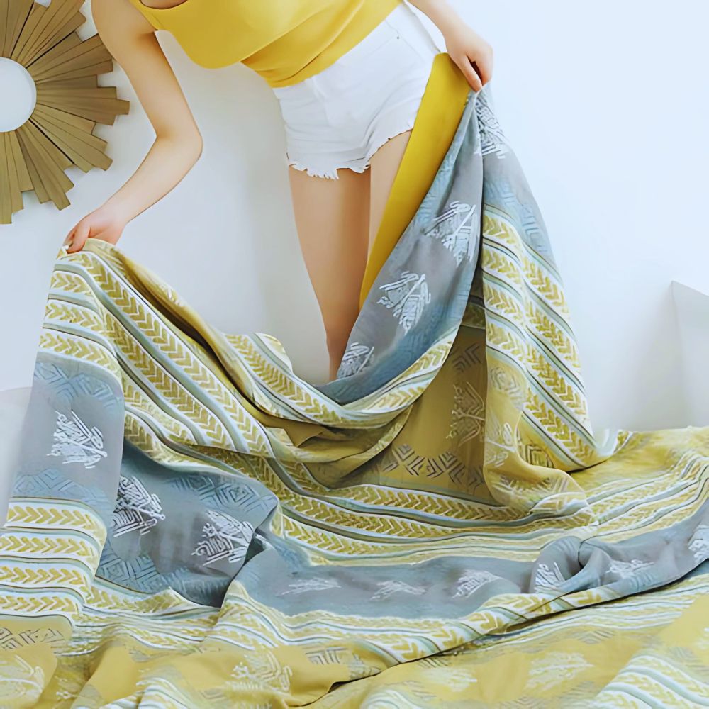 Reversible Cotton Throw Blanket – Lightweight, Soft, and Versatile Bedding for Cozy Comfort 2