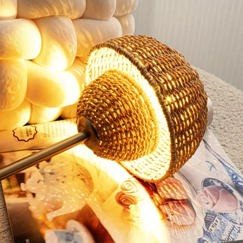 Stylish American Desk Lamp with Hemp Rope Design and LED Light – Ideal for Living Room and Bedroom-4