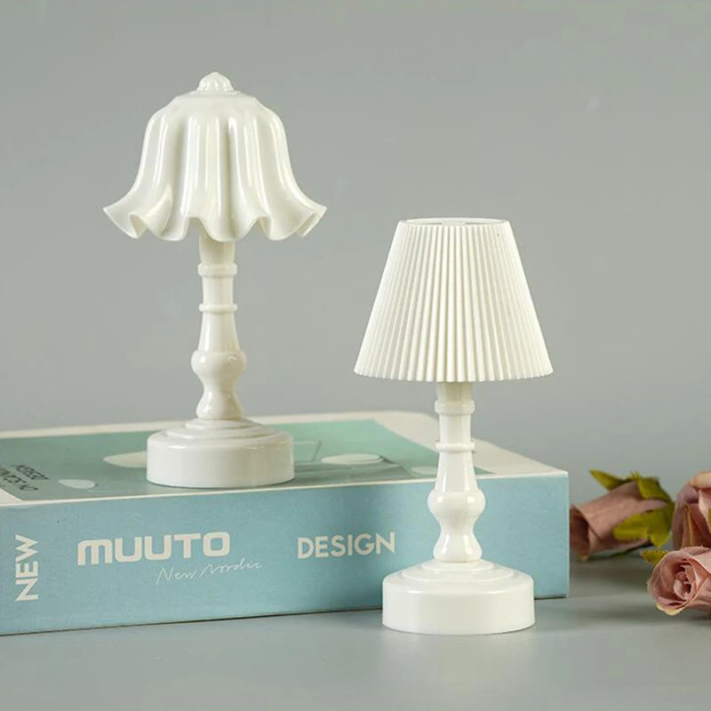 Mini LED Flower Night Light – Battery Powered Decorative Lamp for Kids' Bedroom, Warm Glow, Compact Size-5