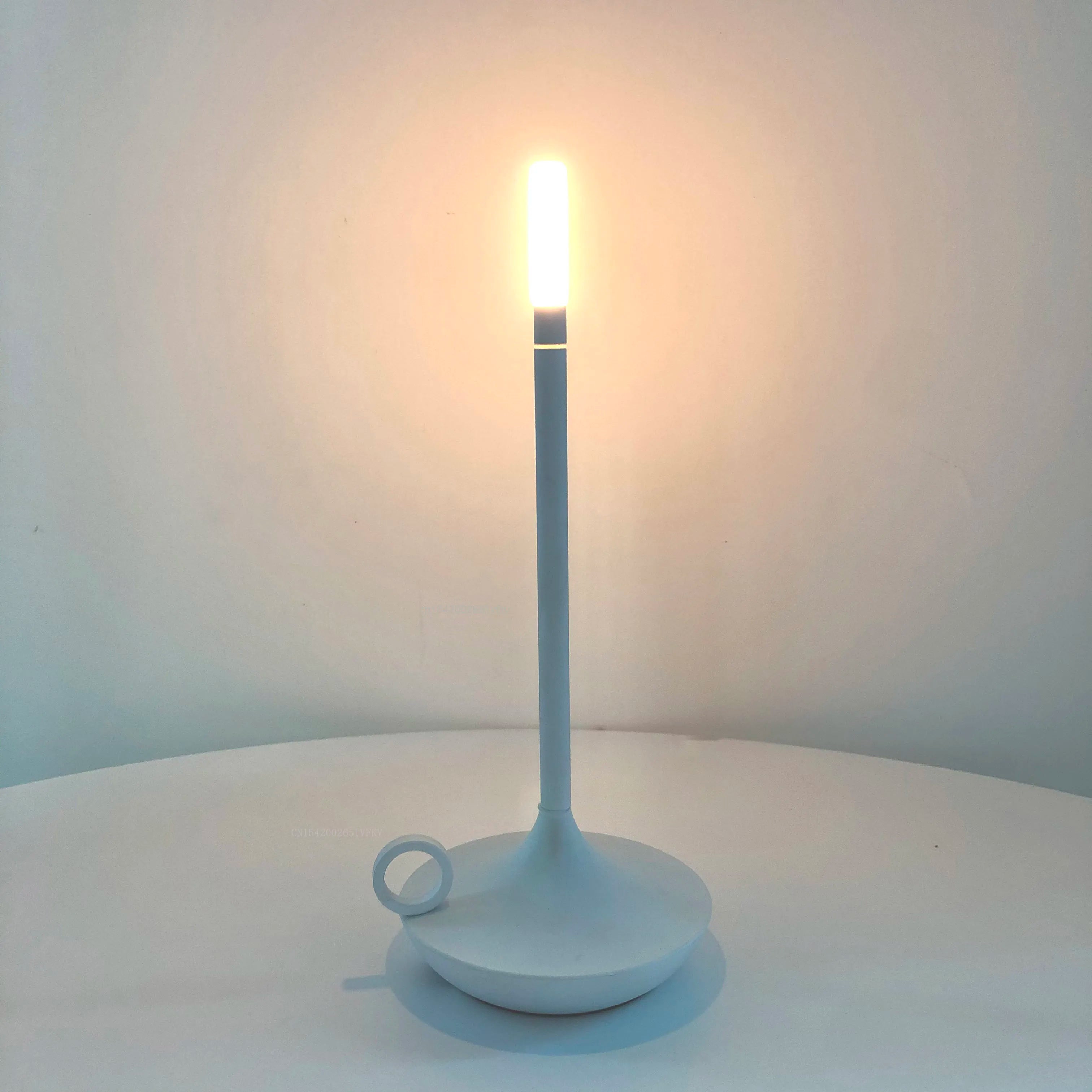 Variant image for Dimmable LED Table Lamp with Touch Control – Elegant Aluminum Design for Cozy Ambiance-5