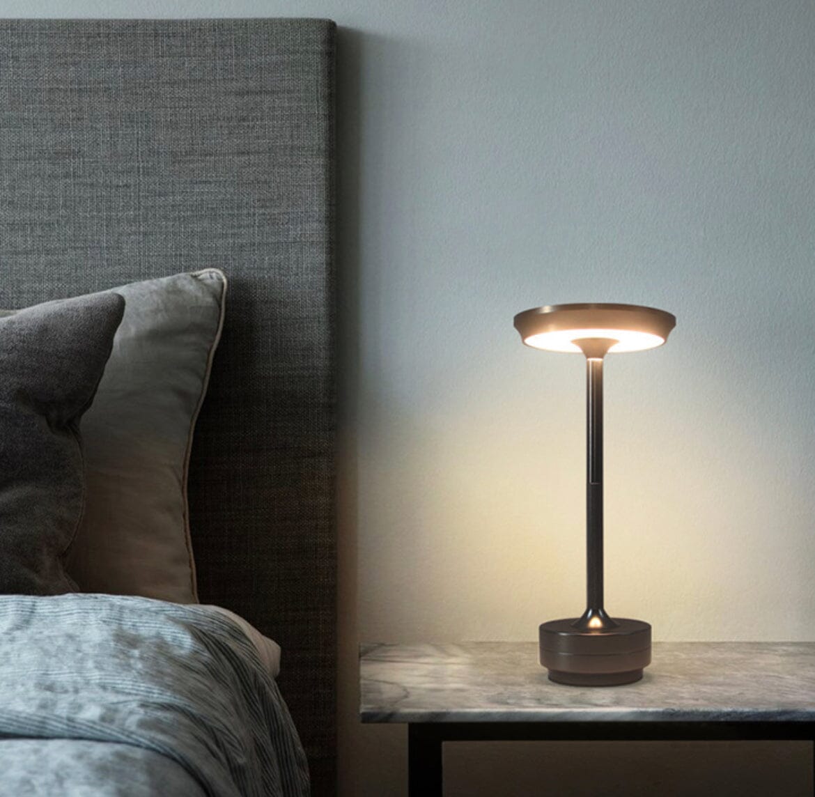 LUMO - Wireless, Dimmable & Portable Retro Table Lamp for Cozy Spaces