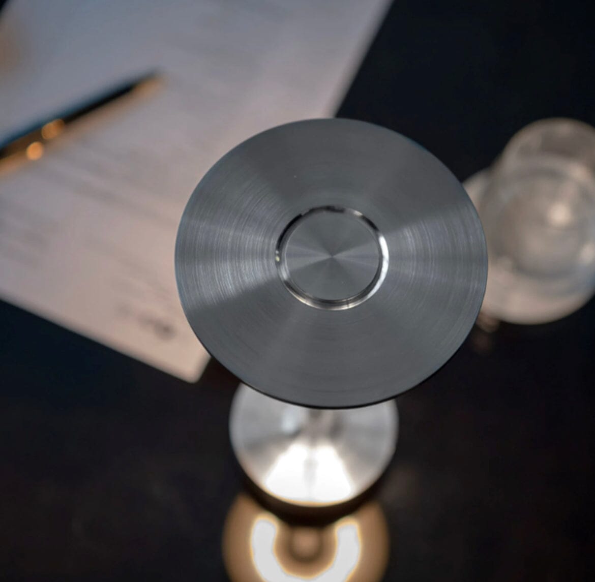 LUMO - Wireless, Dimmable & Portable Retro Table Lamp for Cozy Spaces