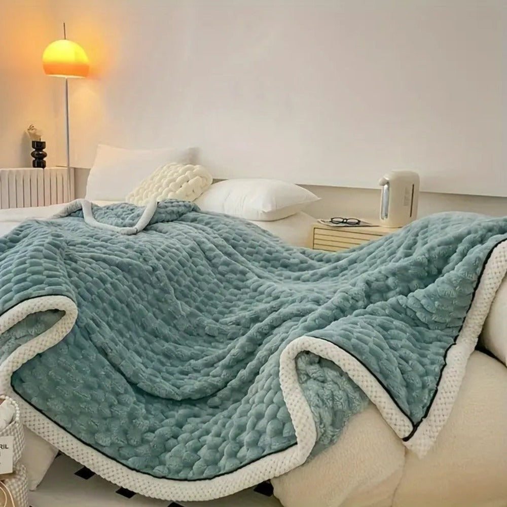 Cloud Cuddle Throw Blanket – Soft Bubble-Textured Sherpa Fleece for All Seasons, Cozy and Versatile Home Decor 6