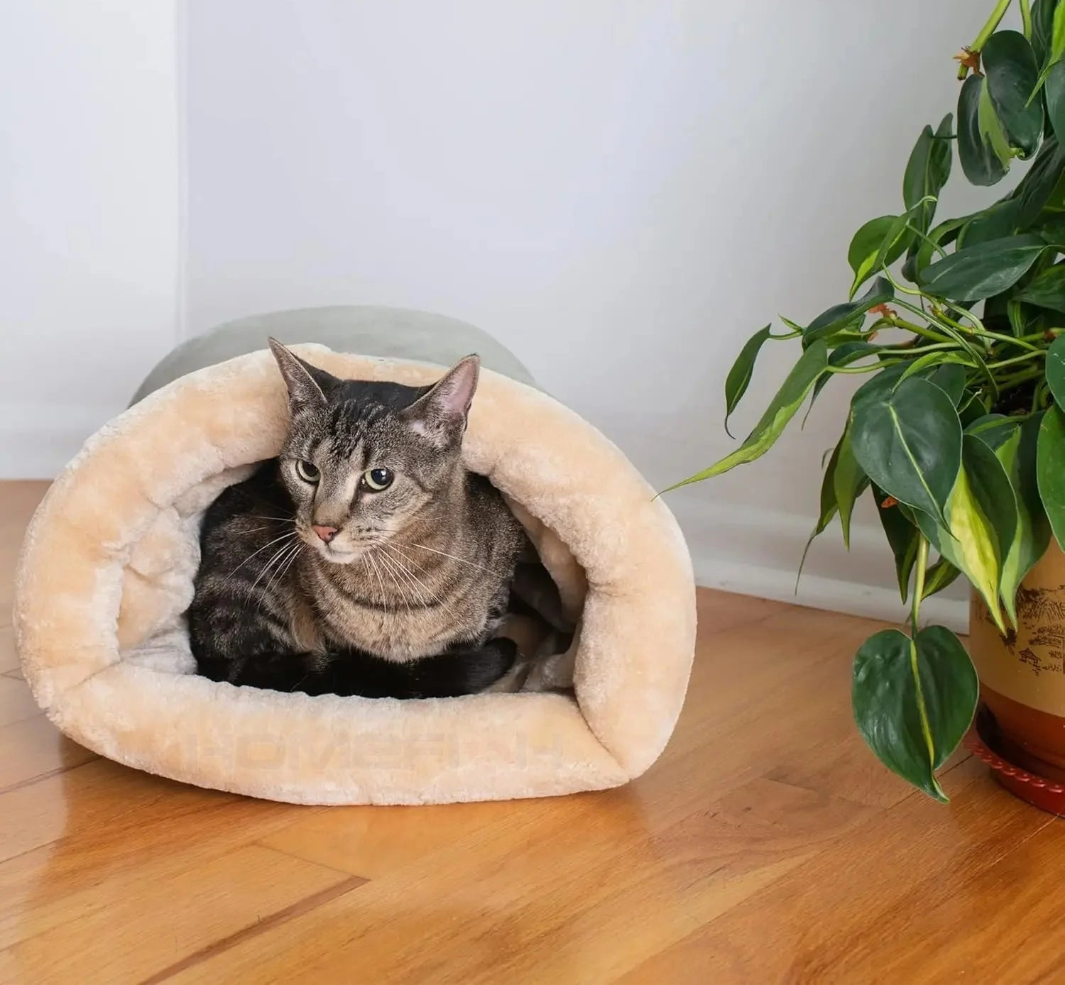 Cat Bed - Sleeping Bag - Warm Semi-Enclosed Nest for Small & Medium Pets, Soft & Washable, Ideal for Autumn & Winter