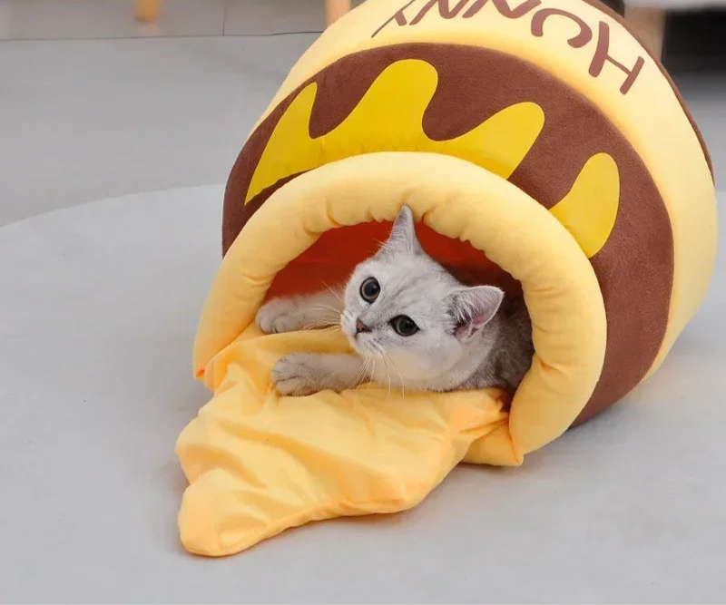Cozy Thickened Honey Jar Cat Bed - Warm Semi-Enclosed Cat Cave with Detachable Mats for Ultimate Comfort
