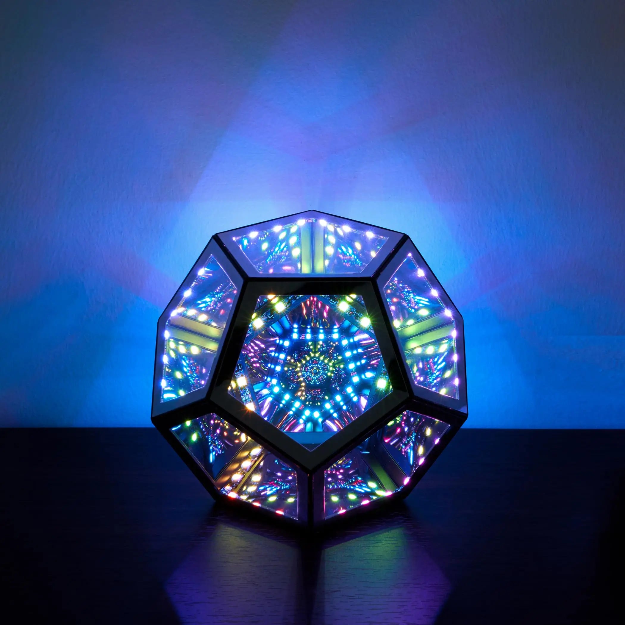 Dreamy Geometric Space LED Night Light – Unique 3D Visual Effects for Home Decor and Gifts 0