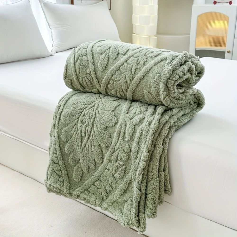 Paris Weave Jacquard Fleece Blanket – Soft Microfiber Plush Blanket for Cozy Layering and Versatile Use 0