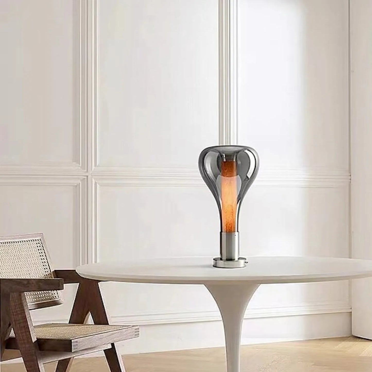 LUMORA - Modern Art-Inspired Lava Table Lamp