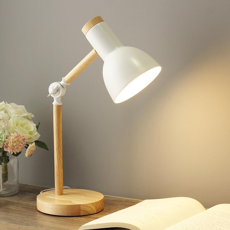 Nordic Wood Desk Lamp – Minimalist and Elegant Lighting-6